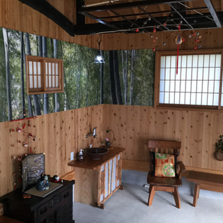 美山の古民家レストランでランチを頂きました。